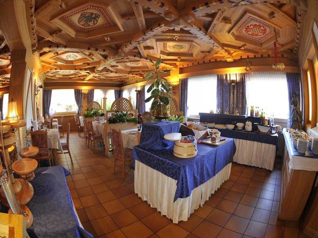 Hotel Villa Wilma Folgaria Exterior photo