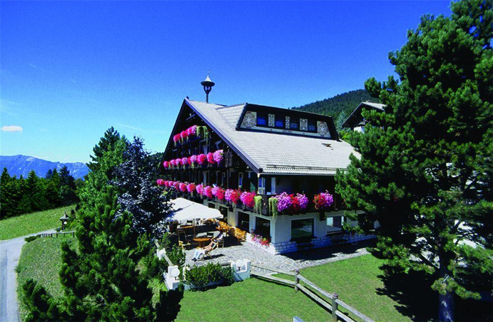 Hotel Villa Wilma Folgaria Exterior photo